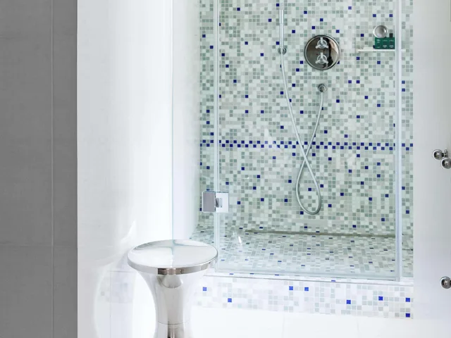 Connecting, Luxury, Family, SOFITEL PARIS ARC DE TRIOMPHE 3/7