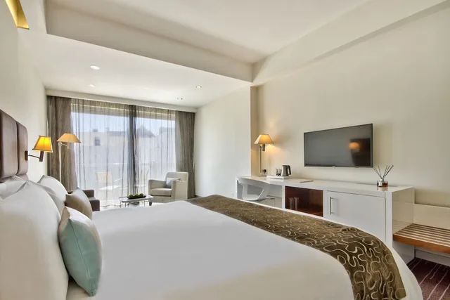 جناح جونيور بسريرين منفصلين، The George Urban Boutique Hotel St Julians 1/4