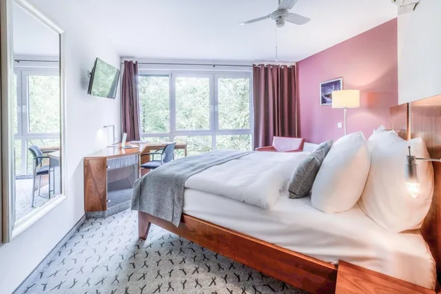 غرفة قياسية بسرير فردي، Garner Hotel Oberhausen by IHG 1/10