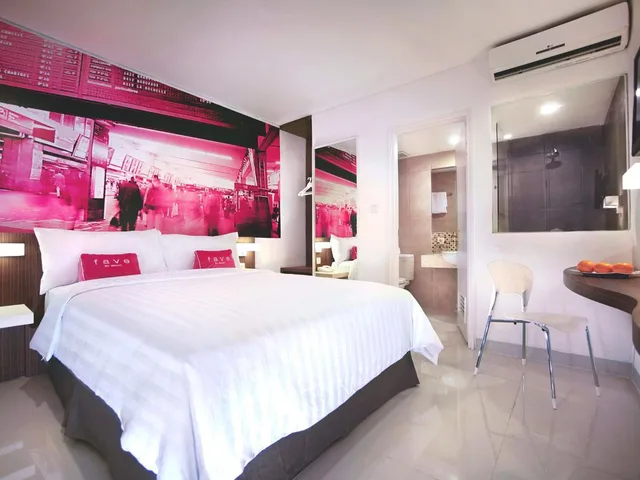 غرفة ديلوكس مفردة بسرير فردي، favehotel PGC Cililitan 1/1