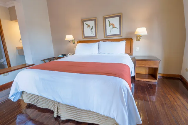 جناح ديلوكس بسرير كينج، HOTEL SAN CARLOS 5/10