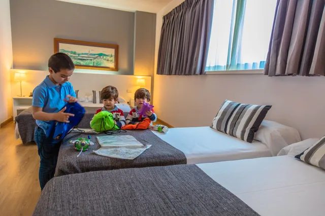 غرفة عائلية، Aparthotel Atenea Barcelona 3/4