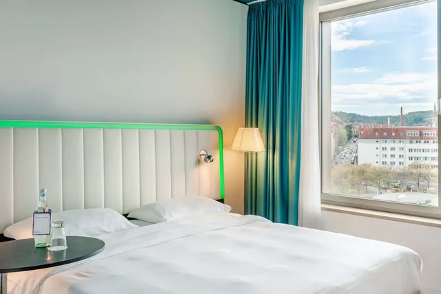 غرفة سوبيريور بسرير كينج في طابق مرتفع، Park Inn By Radisson Stuttgart 2/10