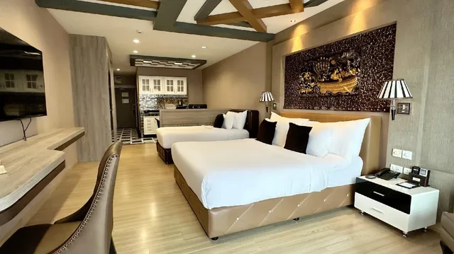 Deluxe, Triple, KTK Pattaya Hotel and Residence 1/1