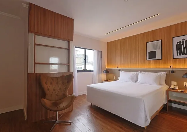 Business, Queen Bed, Clarion Hotel Faria Lima 2/7