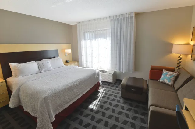 استوديو بسرير كينج، TownePlace Suites Williamsport 1/6