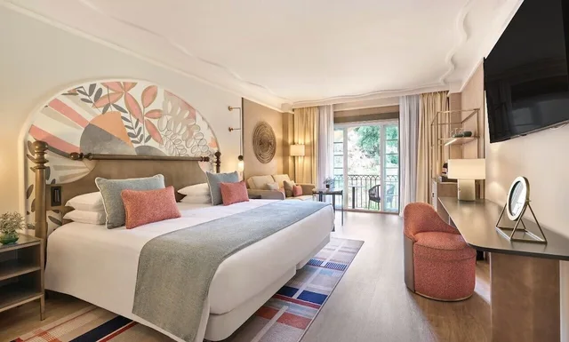 Room, King Bed, Golf Course View, Terrace، La Manga Club Hotel Principe Felipe 1/3