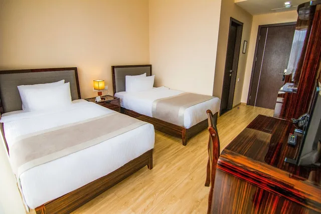 غرفة كومفورت بسريرين منفصلين بإطلالة على المدينة، Lisi Hills Hotel 1/6