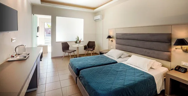 Deluxe, Suite, Shared Pool، Lydia Maris Resort and Spa 3/5