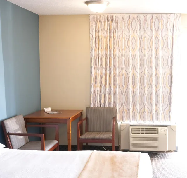 غرفة ديلوكس، Regency Inn 2/3