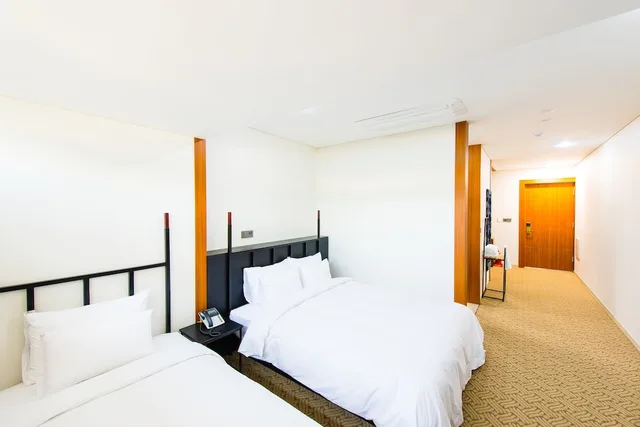 Family Suite, 1 Double and 1 Single Bed, Mini Pool Access، Fortuna Hotel 1/2