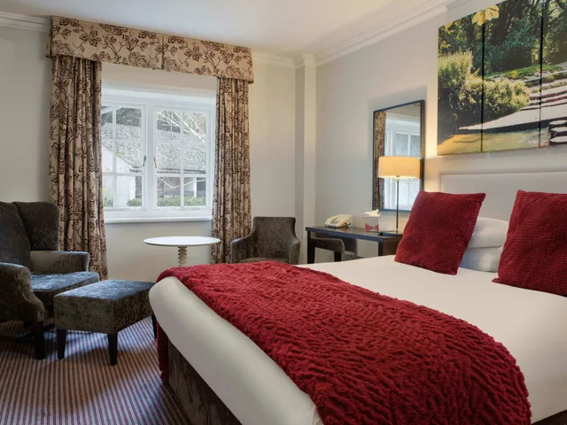 غرفة كلاسيكية مزدوجة، Sunday Box Hill Burford Bridge Hotel 1/4