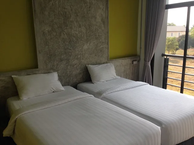 غرفة بسريرين منفصلين، Pornsiri Hotel Sisaket 1/1