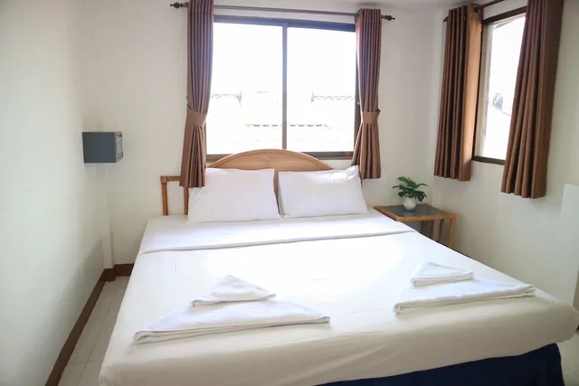 غرفة اقتصادية بسرير كوين، Sunshine Guest House Hua Hin 1/9