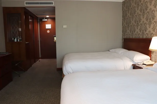 Harbor, King Bed، Evergreen Laurel 10/10
