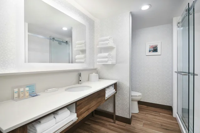 غرفة قياسية بسريرين كوين، Hampton Inn Clewiston 5/5