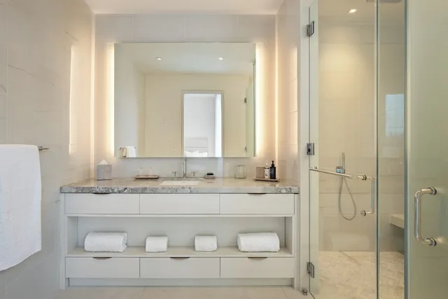 3 Bedrooms, Residence, 2 King Beds, 2 Queen Beds, Ocean Front, with Pool، Four Seasons Resort and Residences Puerto Rico 7/10