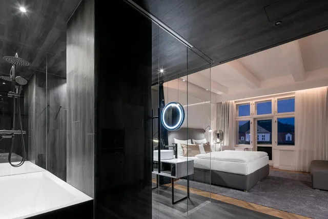 غرفة عائلية بسرير بطابقين بشرفة بجاكوزي، Pytloun Boutique Hotel Prague 3/8