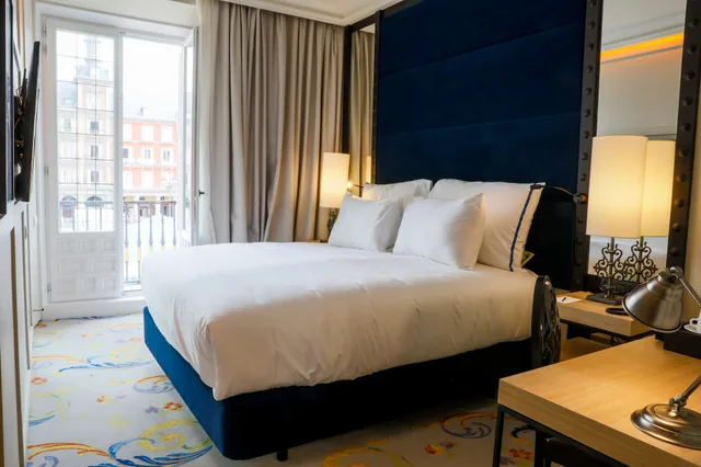 Plaza Mayor, Superior, Queen Bed، Pestana Collection Plaza Mayor 4/10