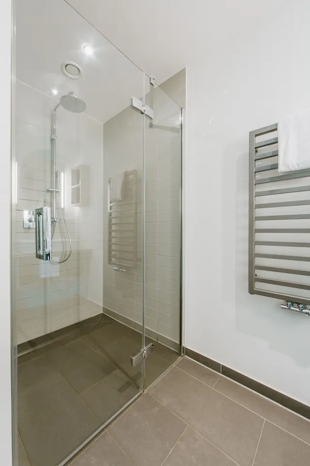 غرفة بسرير كينج، Schlosshotel Monrepos 3/4