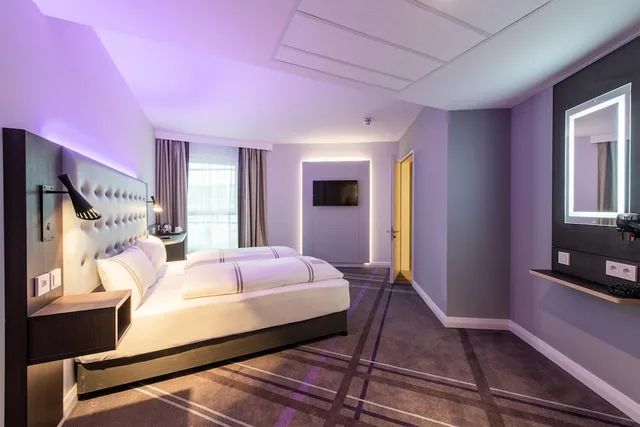 غرفة بسريرين منفصلين لذوي الإعاقة، Premier Inn Stuttgart Feuerbach 1/2