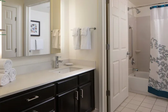 جناح عائلي بغرفتي نوم بمطبخ، Residence Inn Orlando At Seaworld 3/4