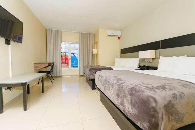 Space, 2 Queen Beds, City View، Brion City Hotel, BW Signature Collection 3/10
