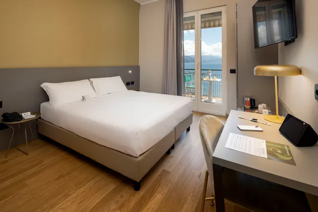 Room, Double Bed, Sea View, Balcony, Best Western Regina Elena 2/4