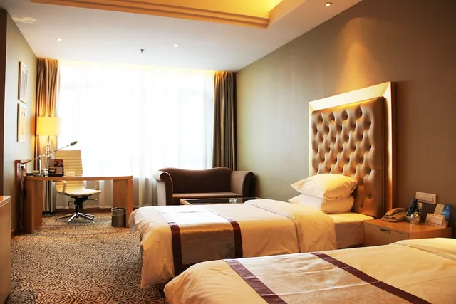 غرفة ديلوكس بسرير كينج، Glarun Jinling HOTEL 1/9