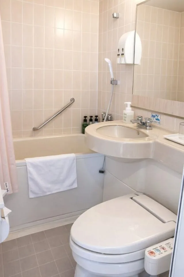 غرفة صغيرة بسرير فردي للمدخنين، Hotel Premium Green Sovereign 4/6