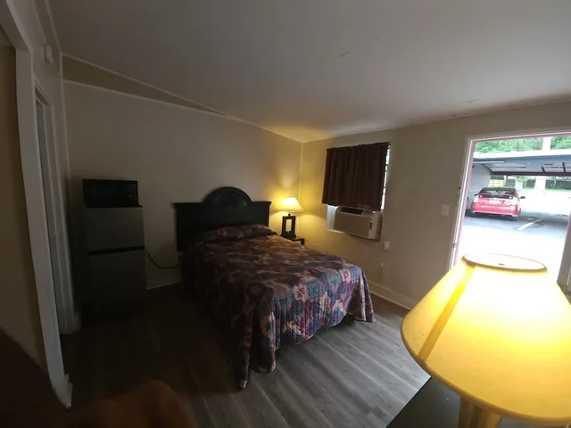 غرفة بسرير كينج، Bama Motel Mobile I-65 & US-90 6/7