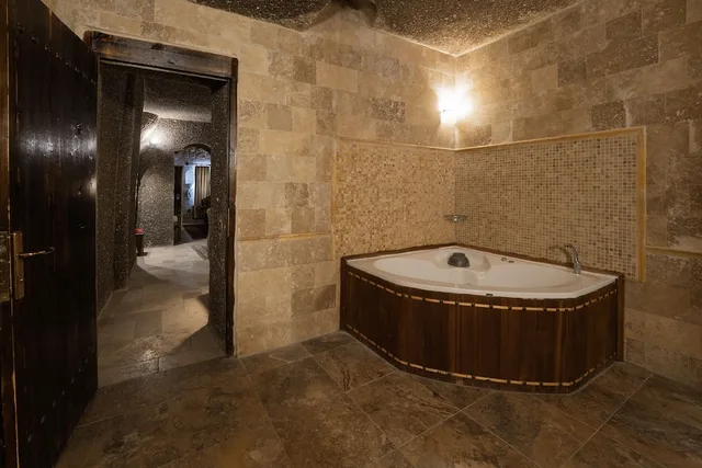 Cave, Suite, Quadruple, Queen and Twin Beds، Grand Cave Suites 8/9