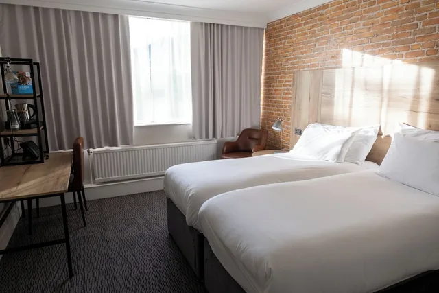 غرفة سوبيريور بسريرين منفصلين، Cedar Court Hotel Huddersfield 3/9