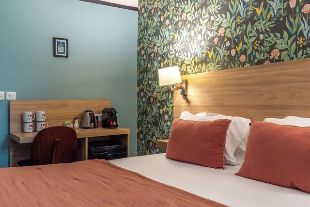 غرفة تنفيذية بسرير مزدوج بشرفة مع أريكة، 1 MED HOTEL 2/7