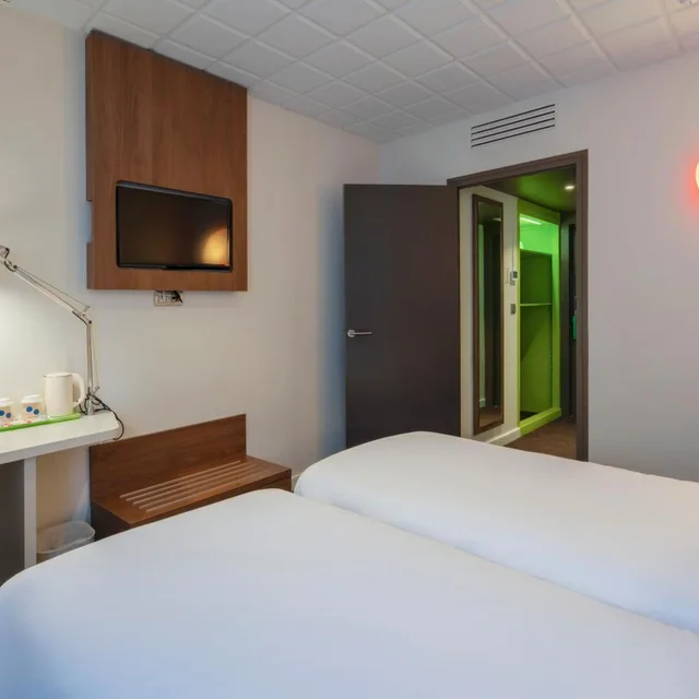 New Generation, Twin Beds، Campanile Annecy Centre - Gare 1/8