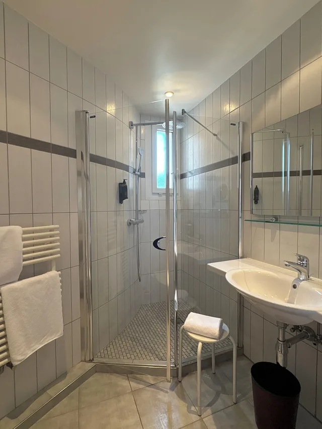 غرفة جونيور بسريرين منفصلين، Eden Hotel 5/6