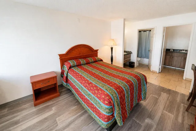 غرفة بسرير فردي للمدخنين، Solano Inn Vallejo Napa Valley / Six Flags 2/6