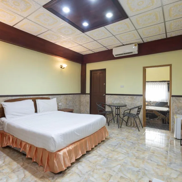 غرفة قياسية بسرير كوين، Kata Palace Hotel 1/10