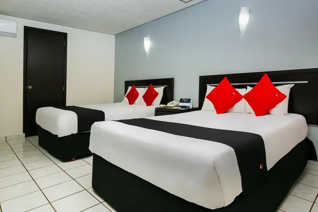 غرفة قياسية بسريرين، Capital O Hotel Victoria Morelia 3/10