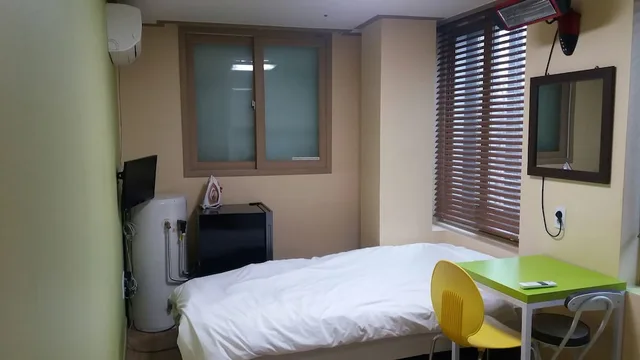 غرفة قياسية بسرير فردي، Cheonggye Haus 1/2