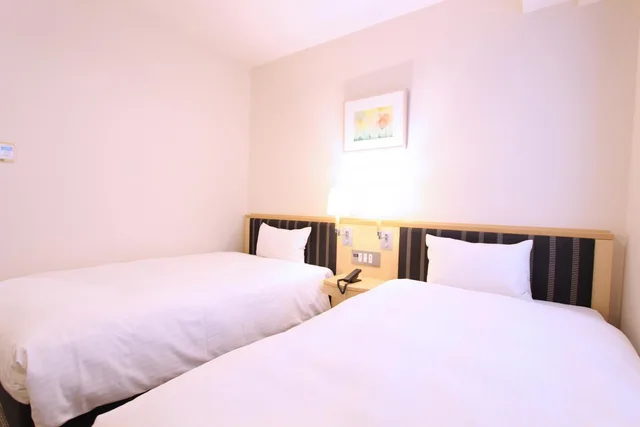 غرفة قياسية بسريرين منفصلين، KOKO Hotel Sendai Station West 2/5