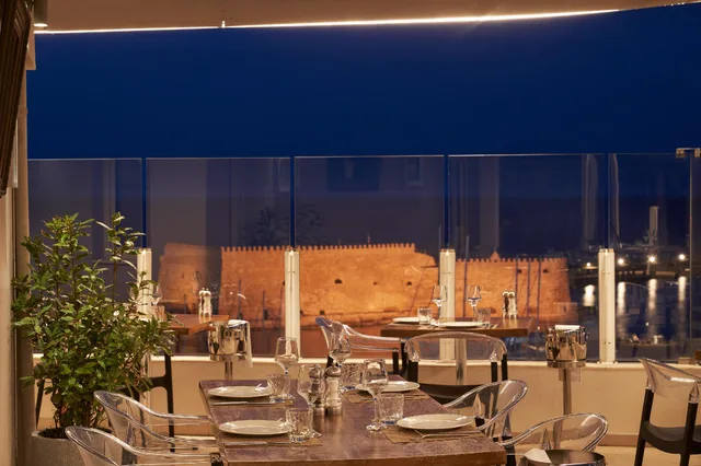 جناح جونيور، Lato Boutique Hotel 3/4