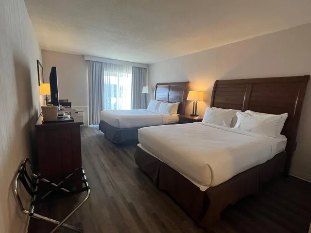 غرفة بسرير كينج وسريرين كوين، Hidden Valley Resort, Ascend Hotel Collection 3/3