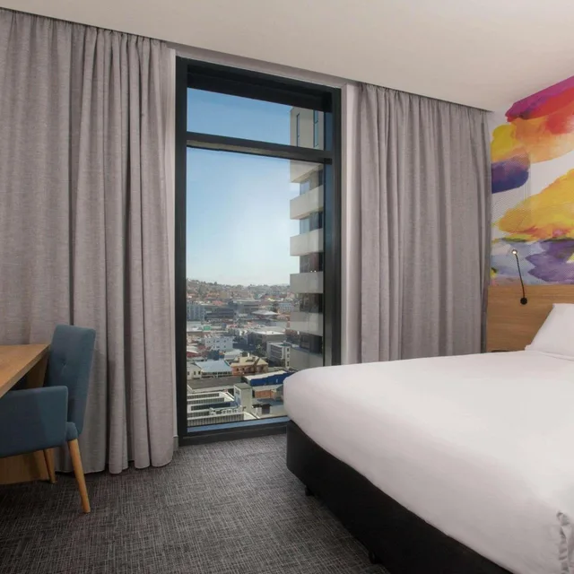 غرفة سوبيريور بسرير كينج وسرير كوين، ibis Styles Hobart 3/10