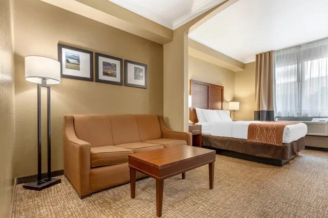 جناح بسرير كوين، Comfort Inn Arcata Humboldt Area 4/5