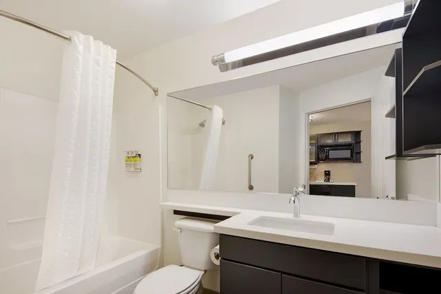 جناح استوديو بسرير مزدوج، Candlewood Suites Rogers/Bentonville 1/2