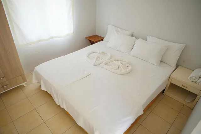 غرفة قياسية بسرير مزدوج، Angels Garden Hotel 1/5