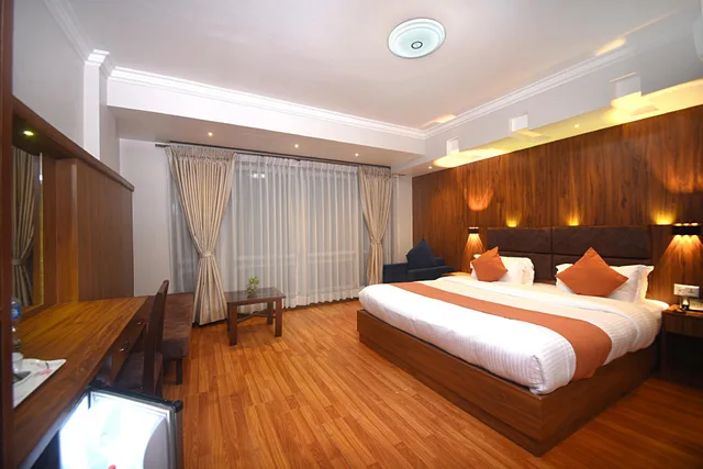 Super, Deluxe, 1 Double and 1 Single Bed, Bathtub، Hotel Mums Home 2/2