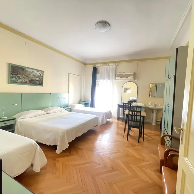 غرفة رباعية بحمام مشترك، Albergo Panorama 3/10