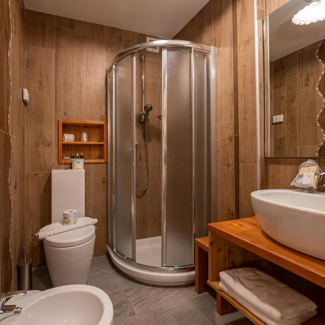 غرفة كبيرة بسرير مزدوج، Hotel Lo Scoiattolo 10/10